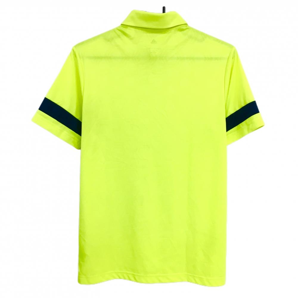 【美品】アディダス 半袖ポロシャツ 蛍光イエロー 総柄地模様 袖ライン黒  メンズ M ゴルフウェア adidas
