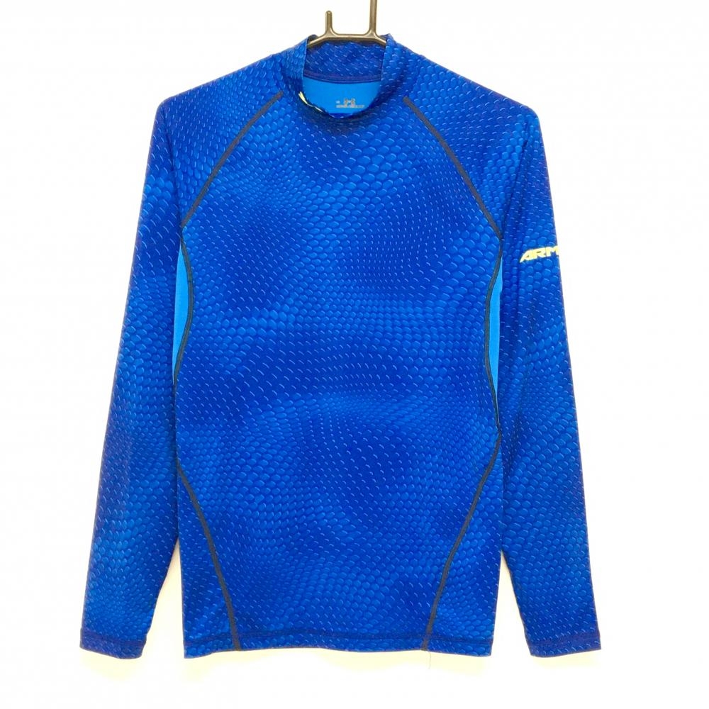 【美品】アンダーアーマー インナーシャツ ブルー×ライトブルー 総柄 ストレッチ ネックロゴ メンズ L　G ゴルフウェア UNDER ARMOUR