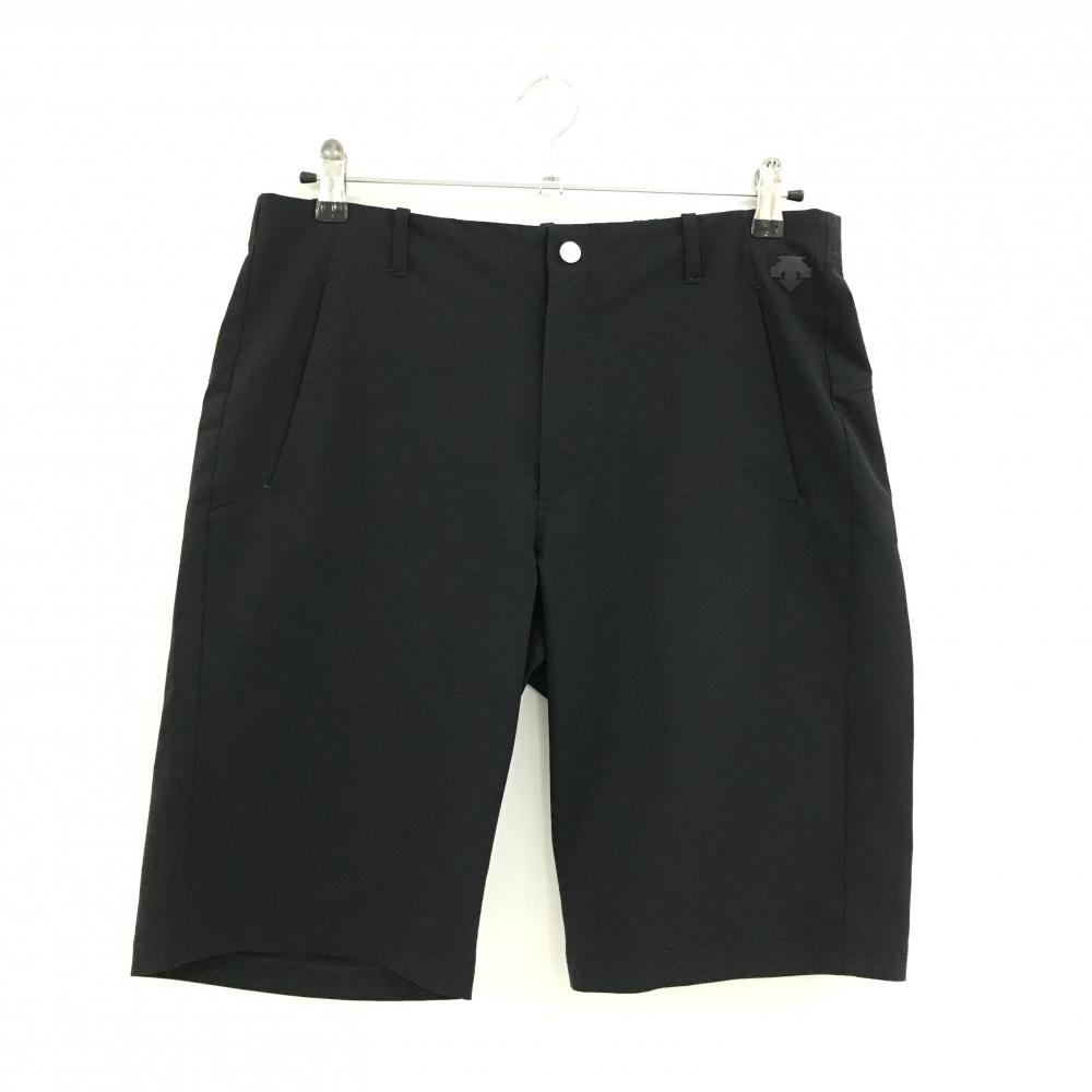 【美品】デサント ハーフパンツ 黒 シンプル ストレッチ  メンズ O ゴルフウェア DESCENTE