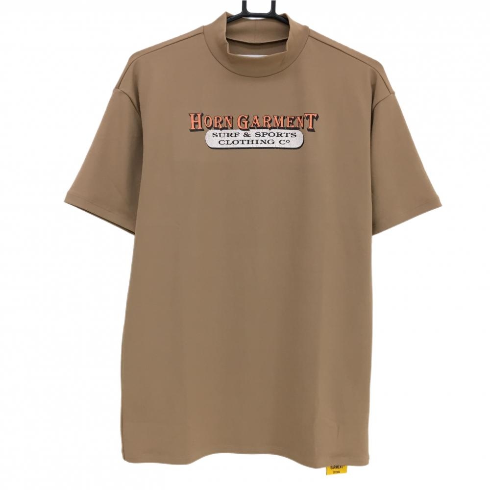 【新品】ホーンガーメント 半袖ハイネックシャツ ブラウン ロゴ黒 背面プリント メンズ 48(L) ゴルフウェア 2023年モデル MARK＆LONA