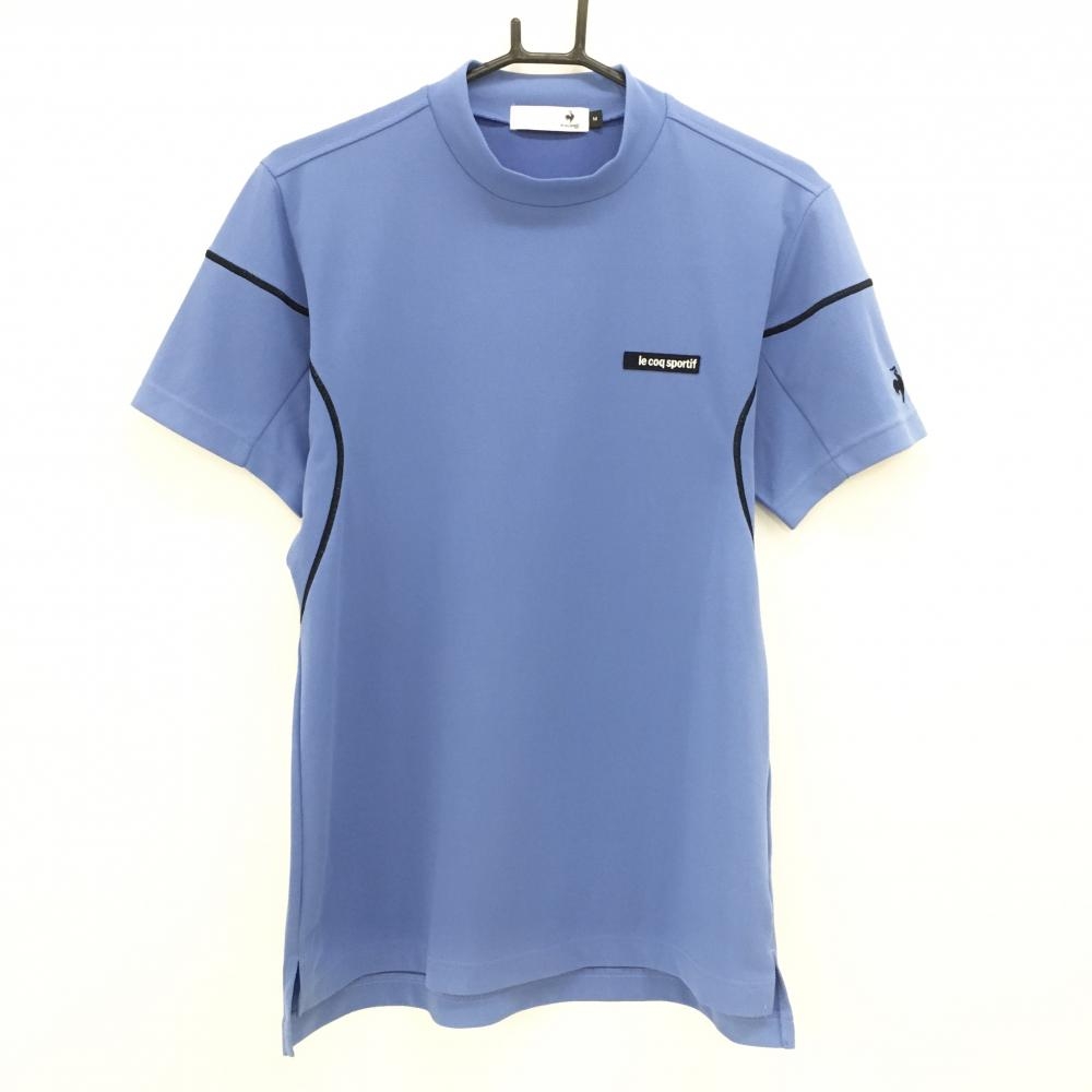 【美品】ルコック 半袖ハイネックシャツ ライトブルー×黒 袖ロゴ刺しゅう メンズ M ゴルフウェア le coq sportif