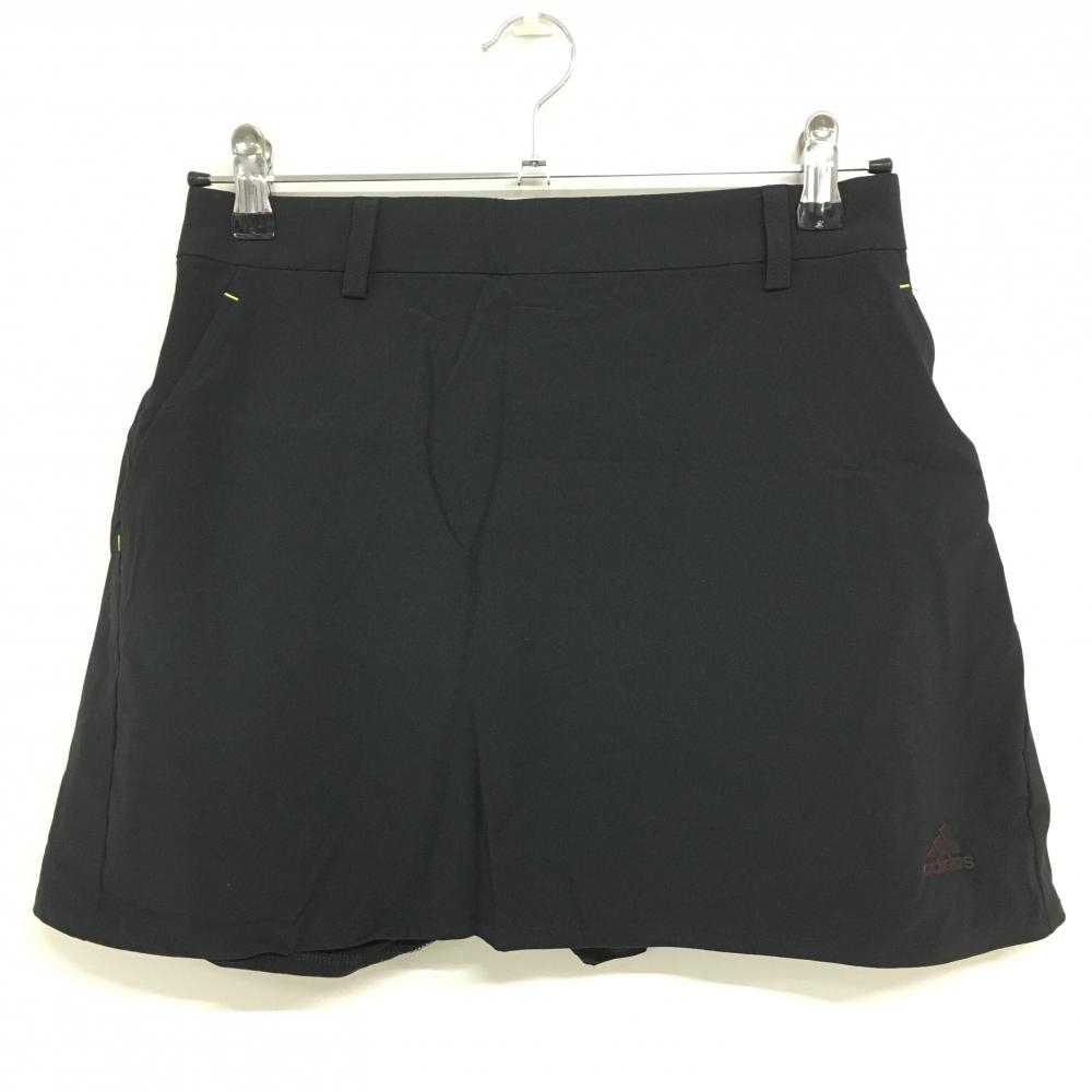 【美品】アディダス スカート 黒 裾ロゴ 後ろパンチングロゴ  レディース L ゴルフウェア adidas