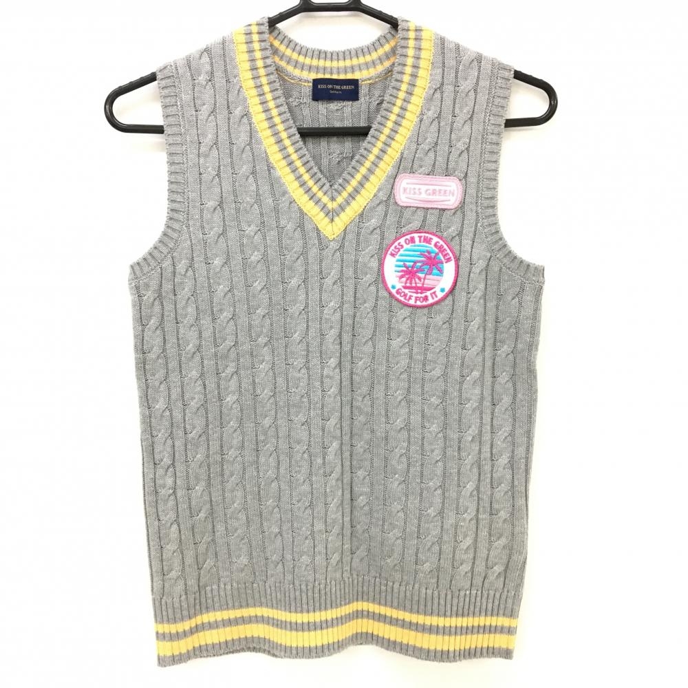【超美品】キスオンザグリーン ニットベスト グレー×イエロー Vネック ケーブル編み レディース 2(M) ゴルフウェア kiss on the green