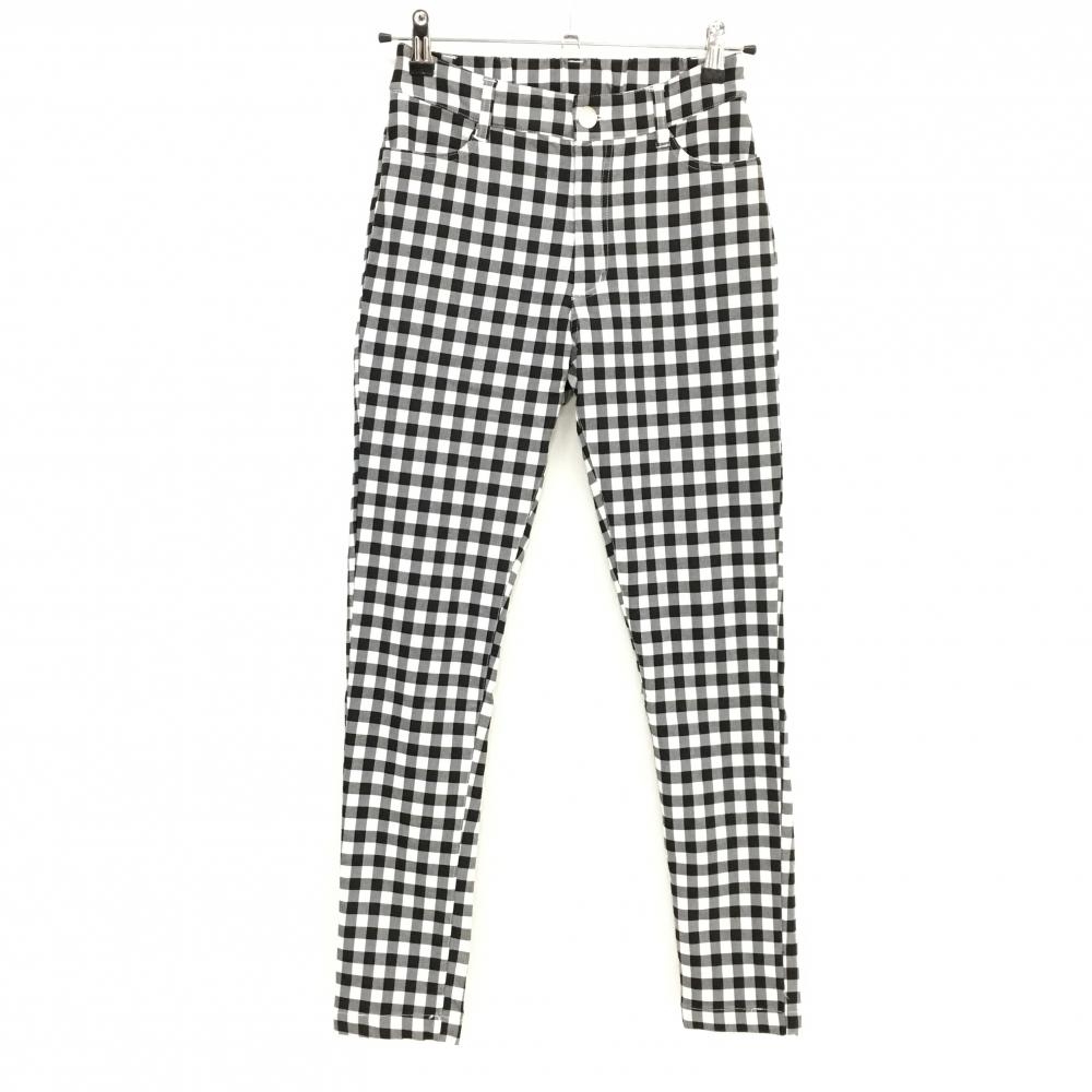 【美品】キスオンザグリーン パンツ 黒×白 チェック レディース 1(S) ゴルフウェア kiss on the green