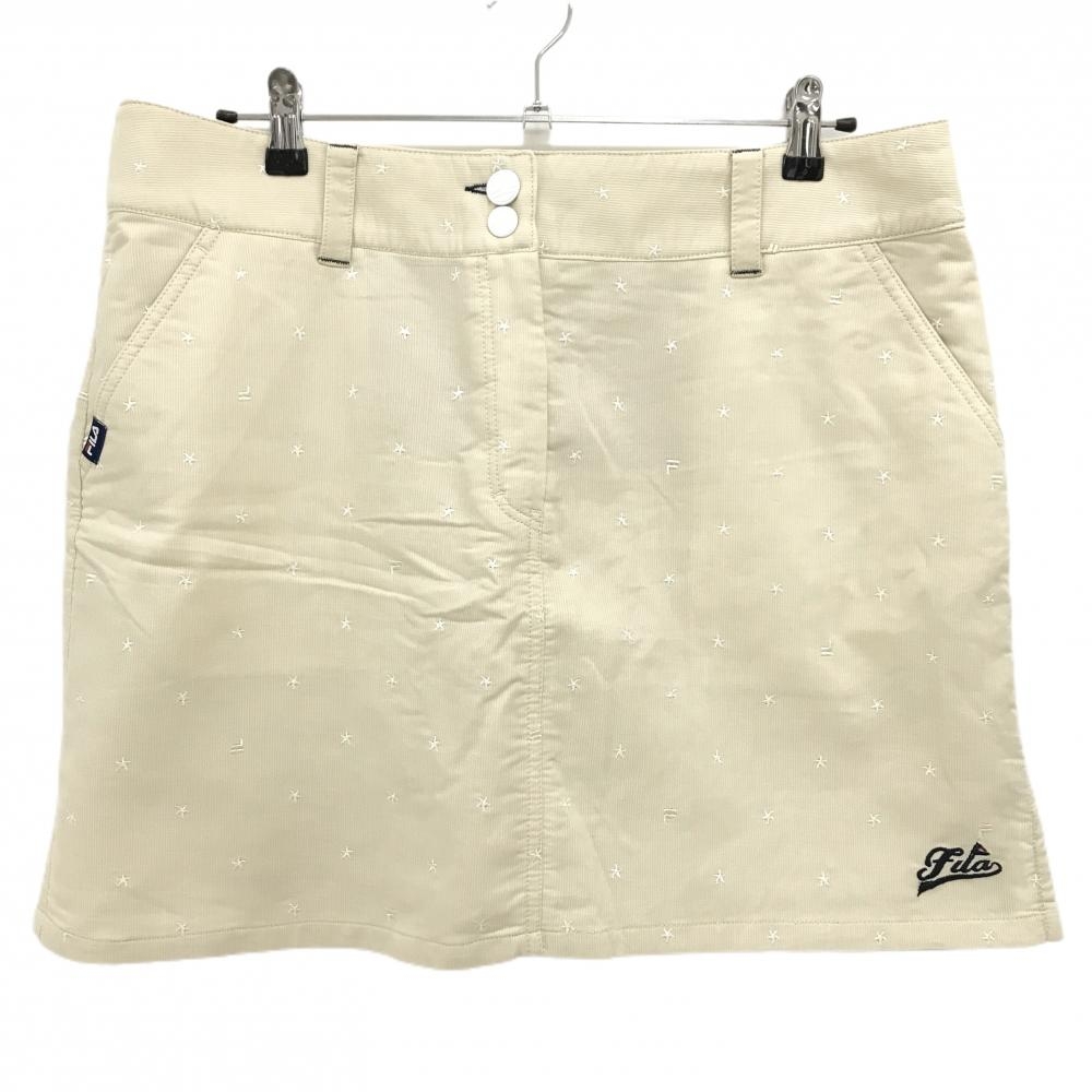 【超美品】フィラゴルフ スカート ライトベージュ　×白 星総柄 織生地 ロゴ刺しゅう レディース 3L ゴルフウェア 大きいサイズ FILA GOLF