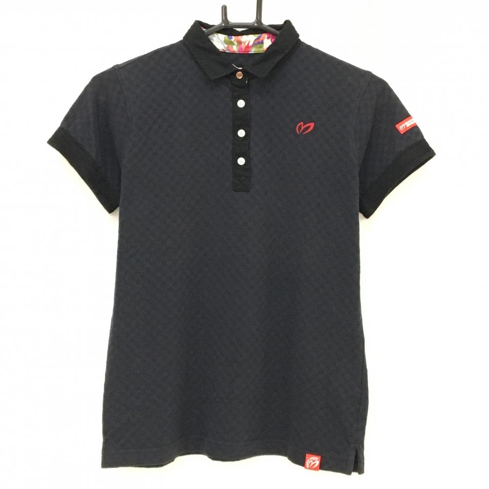 【美品】マスターバニー 半袖ポロシャツ 黒 織生地 襟内側柄 ロゴレッド レディース 1(Ｍ) ゴルフウェア MASTER BUNNY EDITION