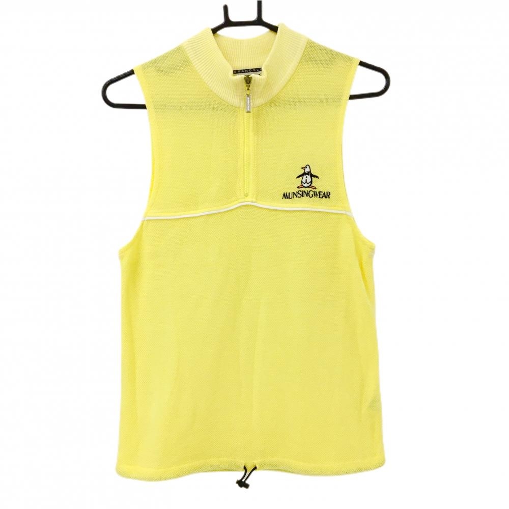【美品】マンシングウェア ハイネックベスト イエロー ハーフジップ ペンギン刺しゅう  レディース M ゴルフウェア Munsingwear