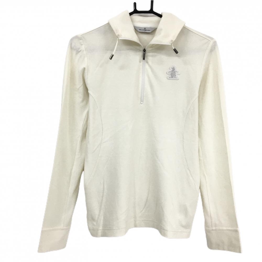 【美品】マンシングウェア 長袖ハイネックシャツ アイボリー ハーフジップ ロゴワッペン レディース M ゴルフウェア Munsingwear
