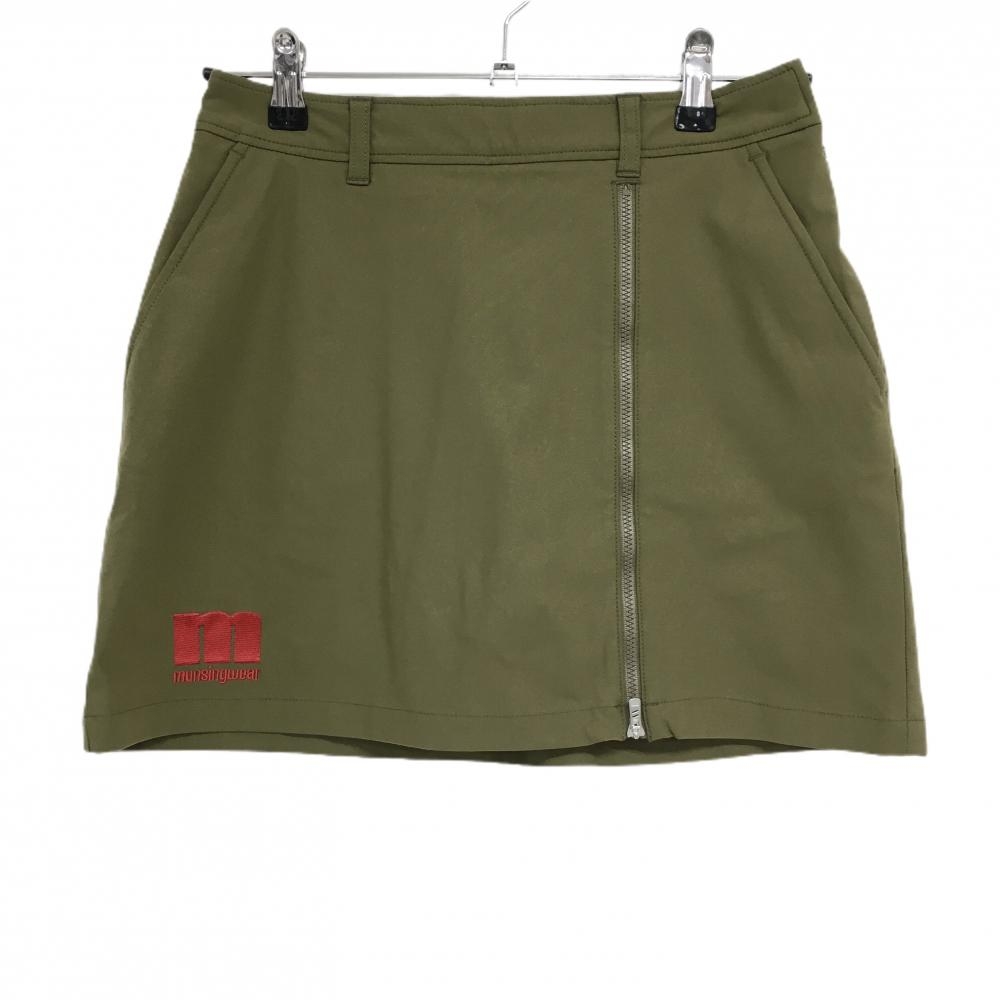 【超美品】マンシングウェア スカート カーキ 一部デジタルカモフラ ストレッチ  レディース 7 ゴルフウェア Munsingwear
