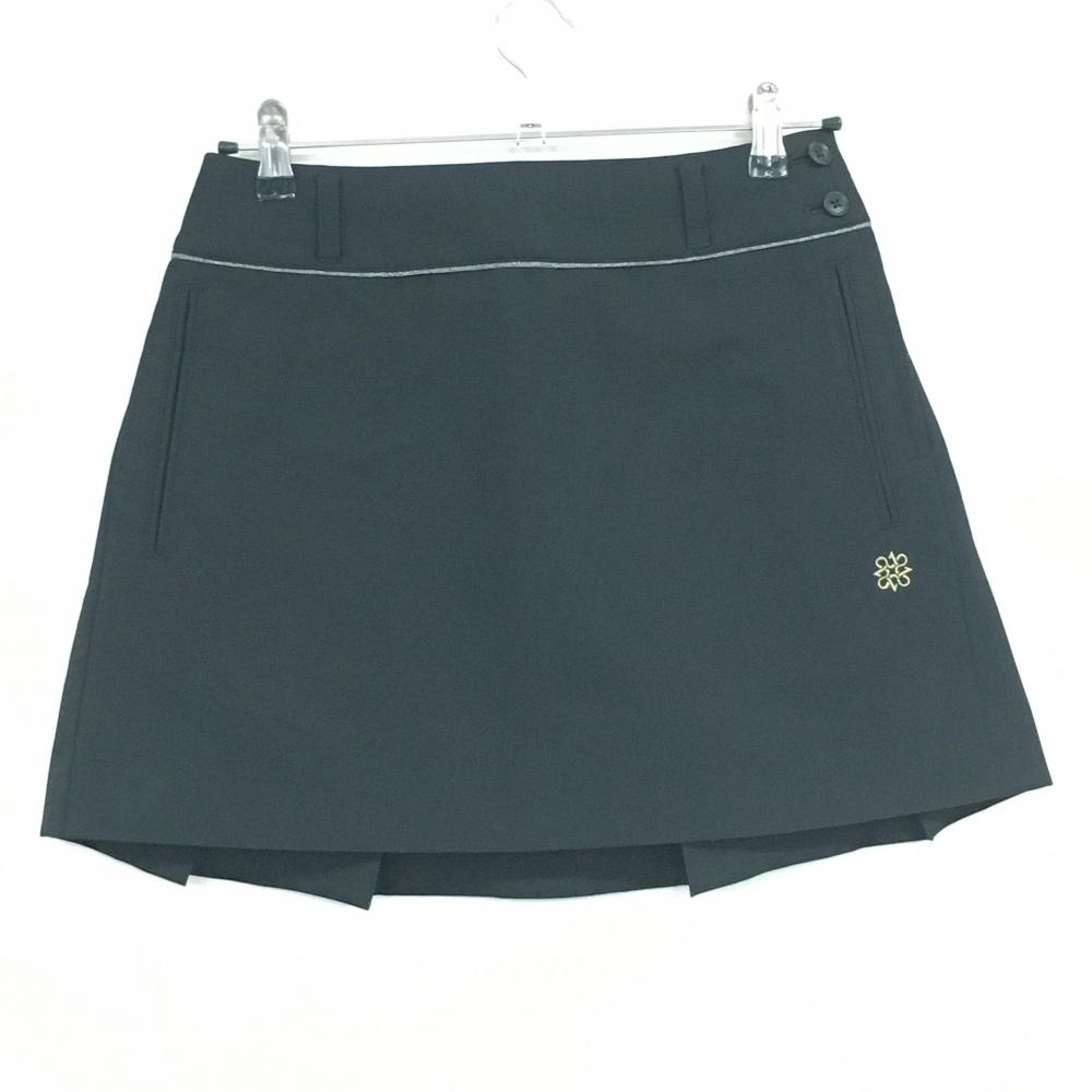 【超美品】セントアンドリュース スカート 黒 ラメパイピング ロゴ刺しゅう レディース S ゴルフウェア St ANDREWS