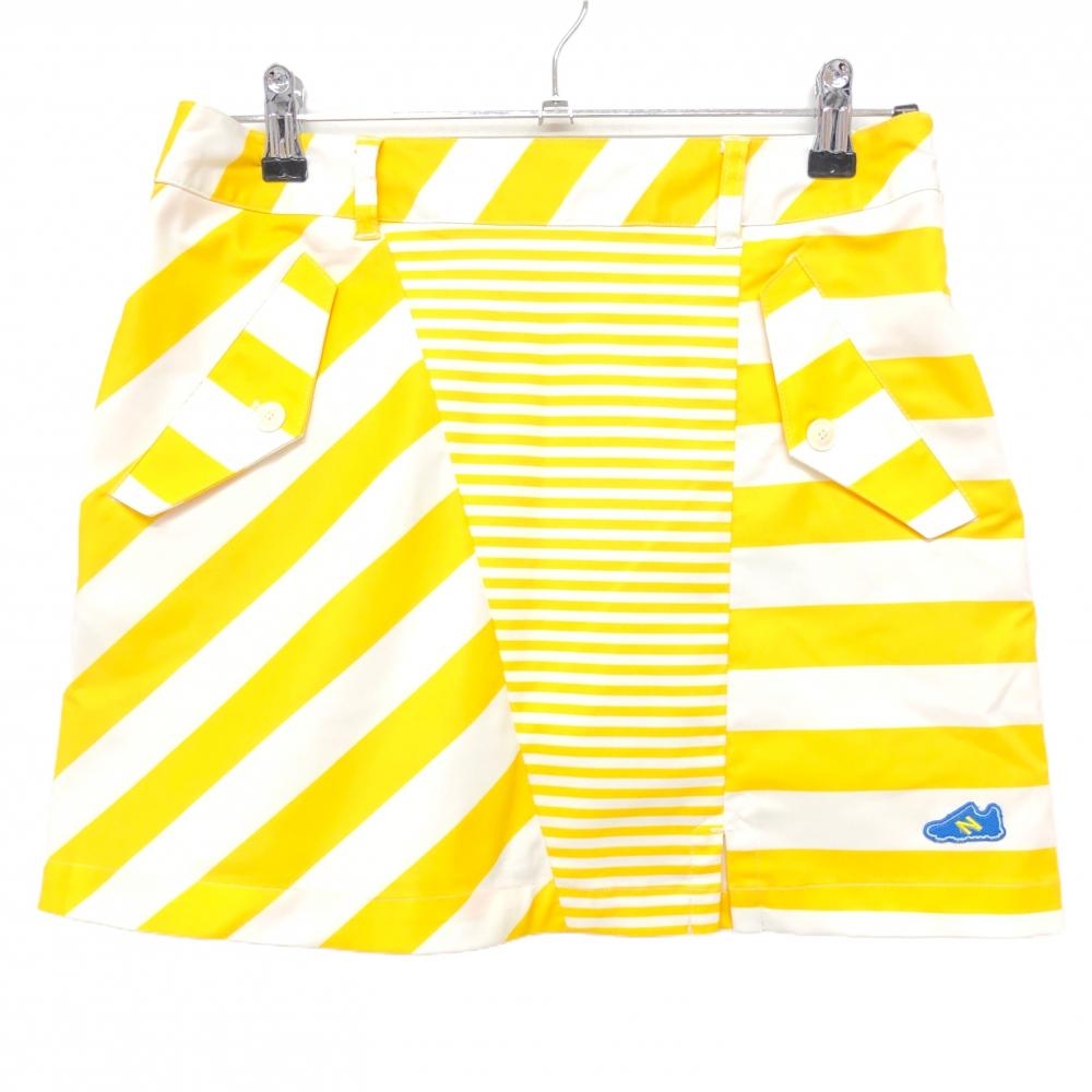 【超美品】ニューバランスゴルフ スカート 白×イエロー ボーダー柄 スニーカーワッペン レディース 1(M) ゴルフウェア New Balance