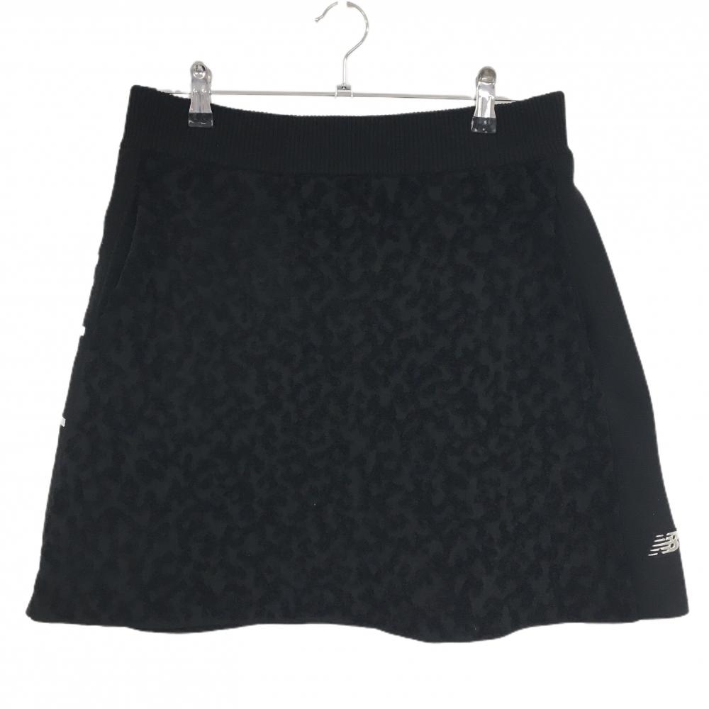 【美品】ニューバランスゴルフ ニットスカート 黒 総柄 凹凸生地 サイドロゴ レディース 2(L) ゴルフウェア New Balance