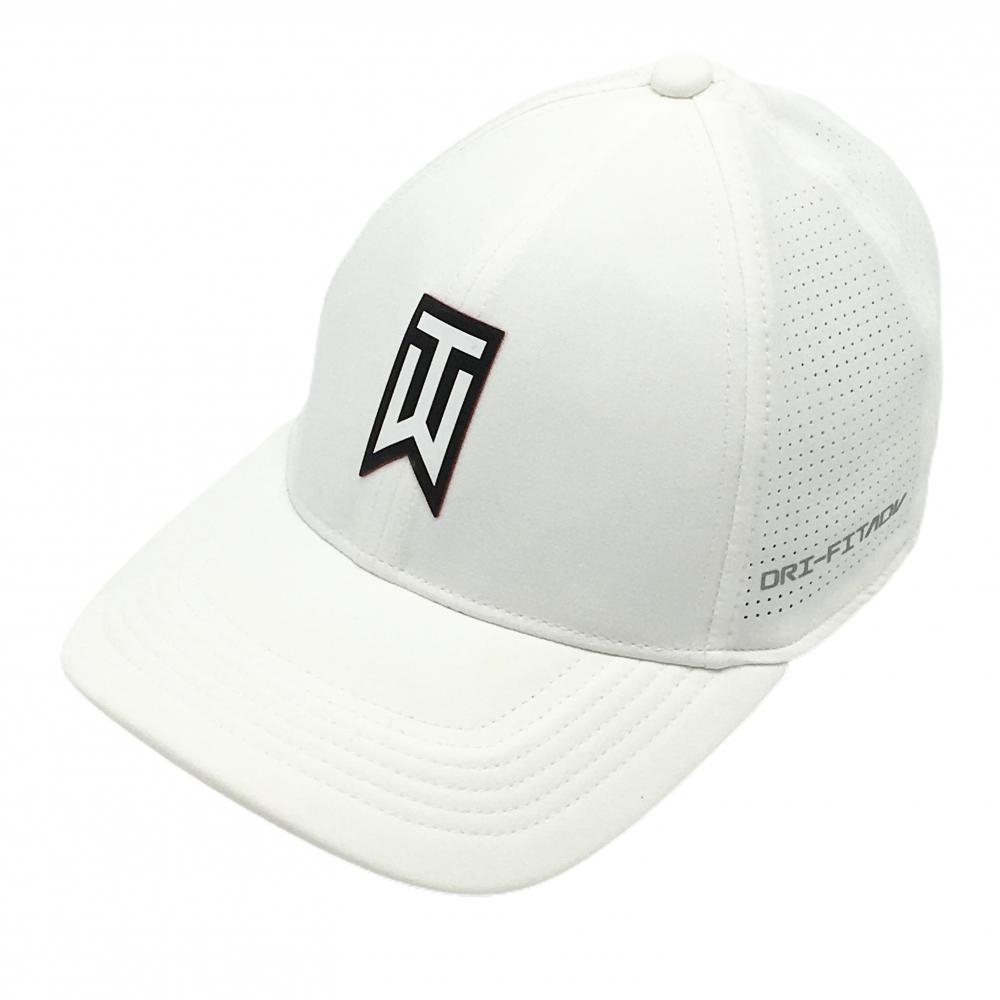 【超美品】ナイキ キャップ 白 タイガーウッズ DRY-FITADV 一部パンチング  レディース XS/S ゴルフウェア 2023年モデル NIKE