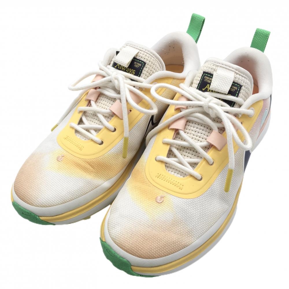 【美品】ナイキ ゴルフシューズ 白×イエロー系 DX9052-007 スパイクレス レディース 24.5 ゴルフウェア NIKE