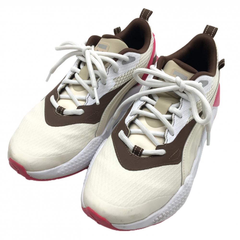 【美品】プーマ ゴルフシューズ ライトベージュ×ブラウン スパイクレス 309771-05 レディース 24.5 ゴルフウェア 2024年モデル PUMA