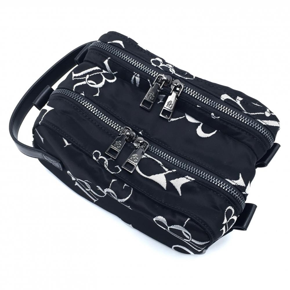 【未使用品】ウノピゥウノウグァーレトレ カートバッグ 黒×白 ロゴ総柄 ラウンドバッグ ゴルフ 1PIU1UGUALE3 